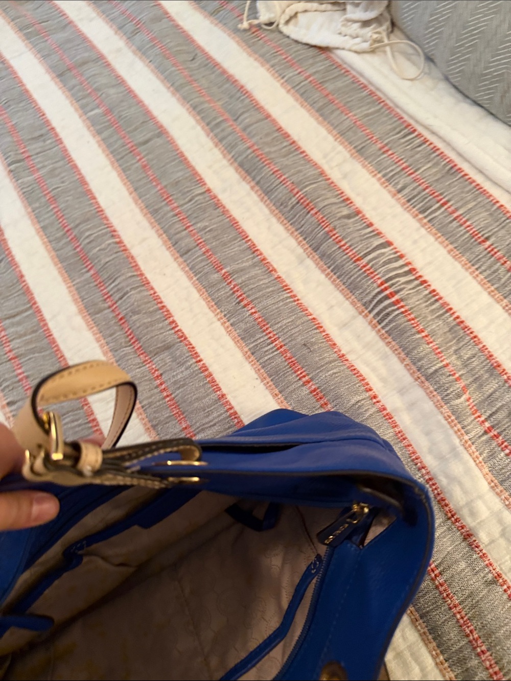 Michael Kors Cobalt Blue Leather Shoulder Bag with Tan Straps - Picture 2 of 5